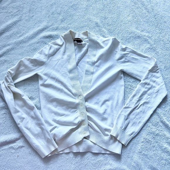 CLUB MONACO Ruched Button Up Sweater - Picture 2 of 6